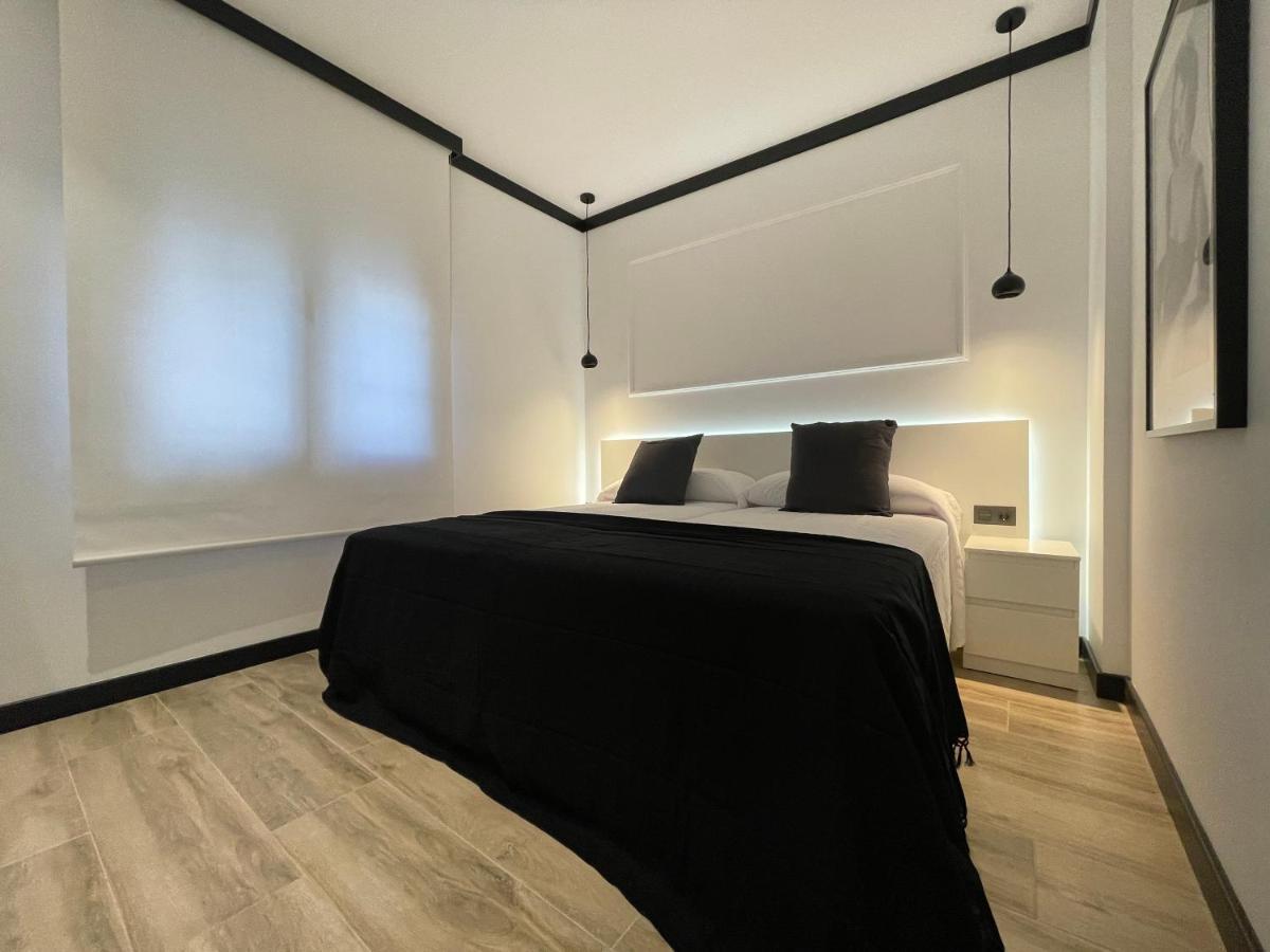 Apartamentos Mk77 Leon - Lancia ภายนอก รูปภาพ