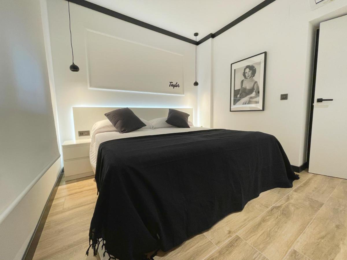 Apartamentos Mk77 Leon - Lancia ภายนอก รูปภาพ