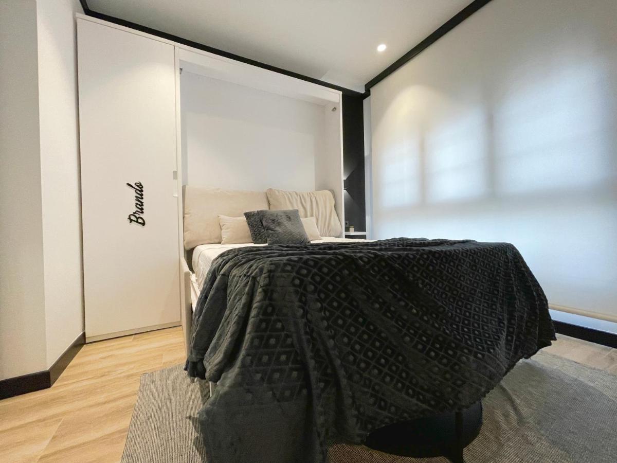 Apartamentos Mk77 Leon - Lancia ภายนอก รูปภาพ